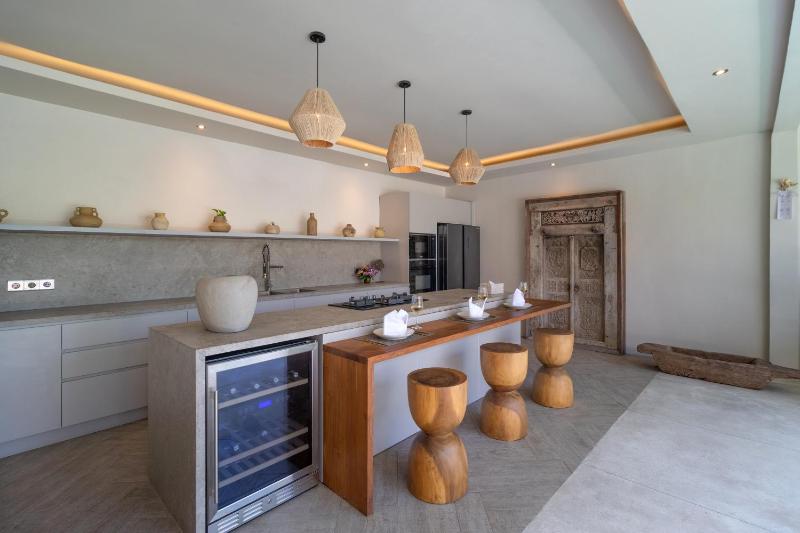 Tropical 3BR Pool Villa Near Canggu Hotspots - image 16