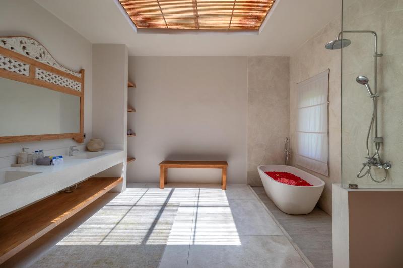 Tropical 3BR Pool Villa Near Canggu Hotspots - image 6