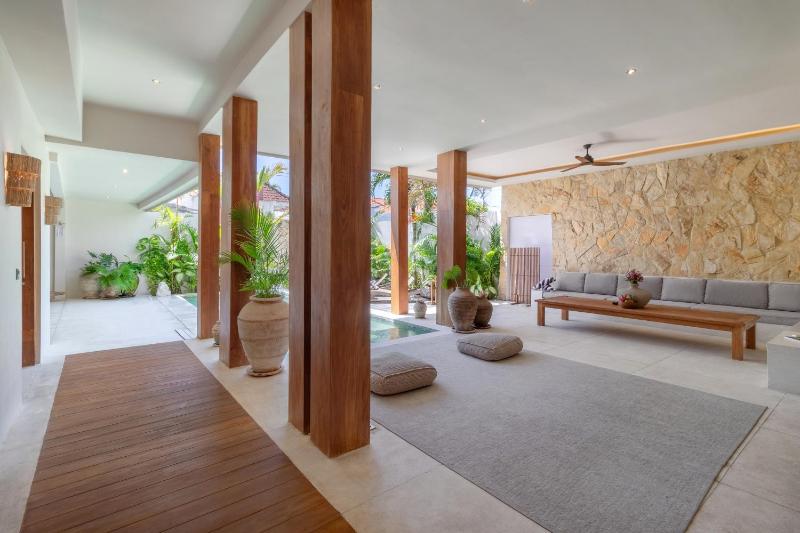 Tropical 3BR Pool Villa Near Canggu Hotspots - image 23