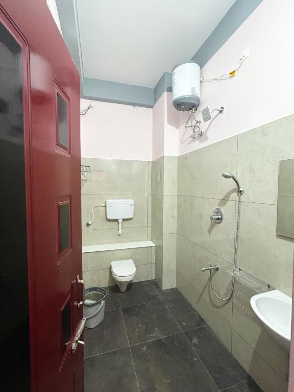 Asoka White Town Homestay - image 8