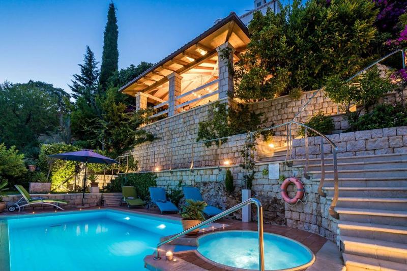 Luxury Villa Dubrovnik Palace near Old Town with pool - image 11