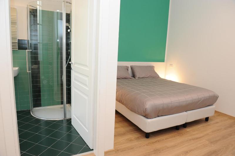 Standard Double or Twin Room image 2