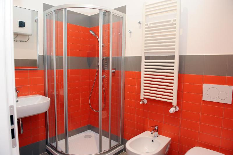 Standard Double or Twin Room image 3