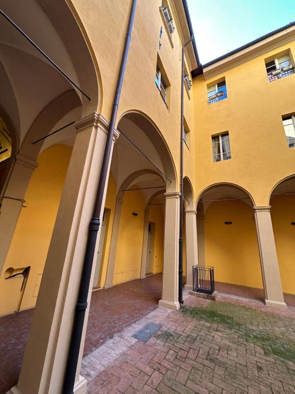 Design Suite in Historical Palace - image 7