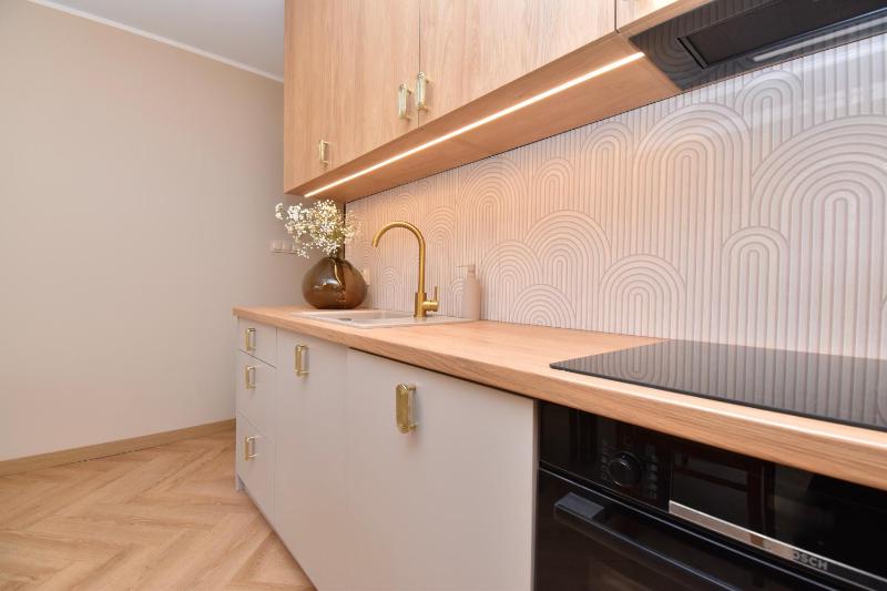 TOTU HOME Baltic Comfort Apartment Bohaterów Starówki Warszawskiej 14 - image 4
