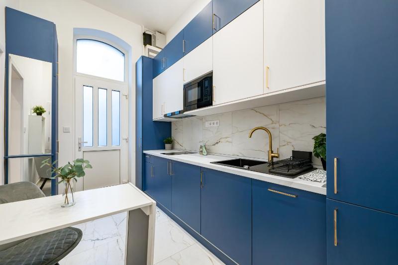 Broadway Suite N14 - image 4