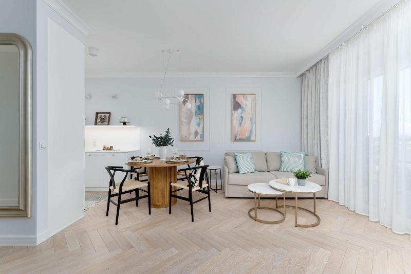 Modern Apartment with Parking and Balcony Close to the Beach by Noclegi Renters - image 6