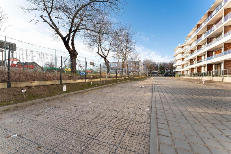 Modern Apartment with Parking and Balcony Close to the Beach by Noclegi Renters - image 19