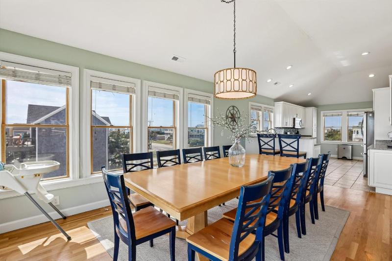 5514 - Sisterly Love - image 36