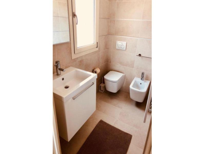 Luxury accommodation with panoramic terrace - image 6