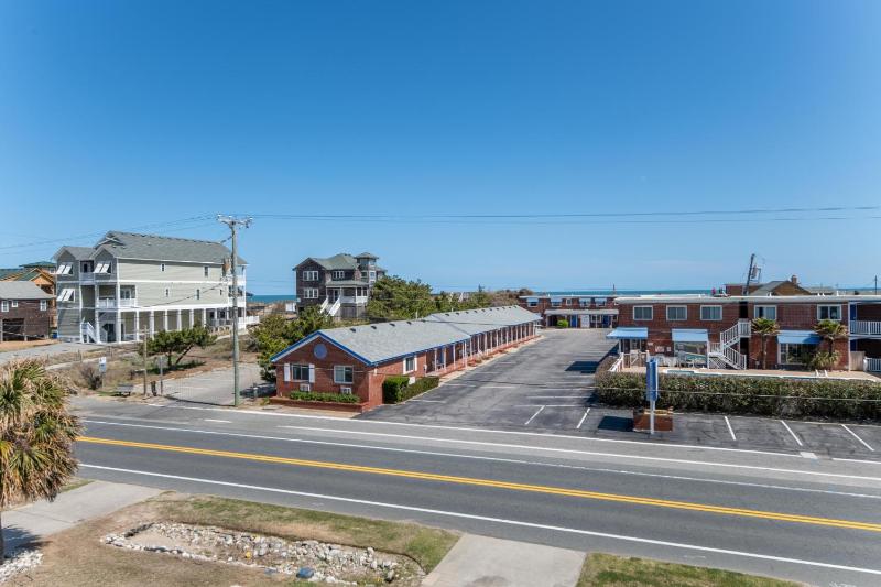 Island Time - NH MP 11 50 Ft to Beach Elevator Pool Free Pool Heat Hot Tub Pets OK YR Flex - image 28