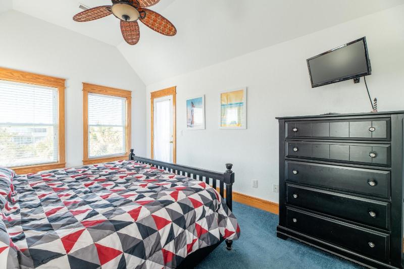 Island Time - NH MP 11 50 Ft to Beach Elevator Pool Free Pool Heat Hot Tub Pets OK YR Flex - image 27