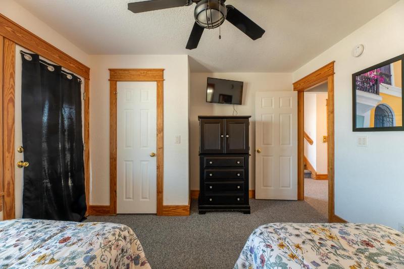 Island Time - NH MP 11 50 Ft to Beach Elevator Pool Free Pool Heat Hot Tub Pets OK YR Flex - image 36