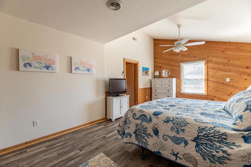 Flip Flops Forever - KDH MP 9.5 Ocean View 200 Yds to Beach Hot Tub Pets OK Flex Stays - image 8