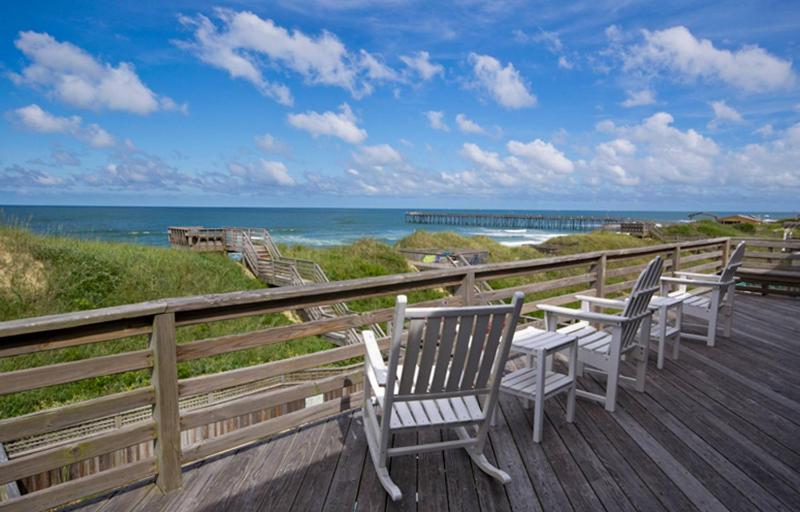 Big Mamma's - Nags Head MP 11 Oceanfront Ocean View Elevator Pool Hot Tub Pets OK - image 1