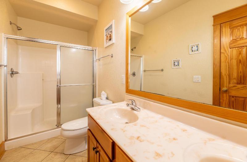 Big Mamma's - Nags Head MP 11 Oceanfront Ocean View Elevator Pool Hot Tub Pets OK - image 11