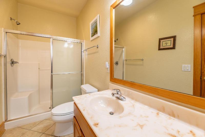 Big Mamma's - Nags Head MP 11 Oceanfront Ocean View Elevator Pool Hot Tub Pets OK - image 16