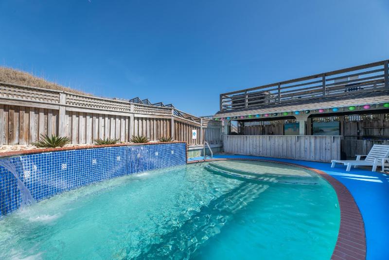 Big Mamma's - Nags Head MP 11 Oceanfront Ocean View Elevator Pool Hot Tub Pets OK - image 40