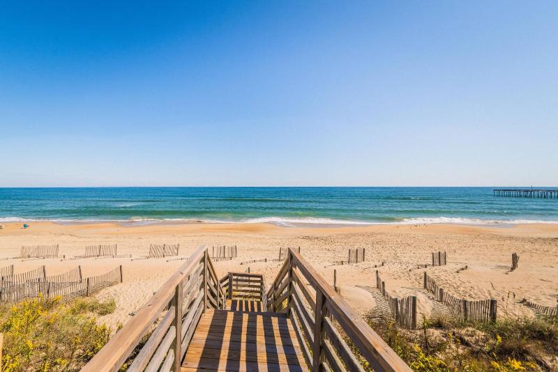 Big Mamma's - Nags Head MP 11 Oceanfront Ocean View Elevator Pool Hot Tub Pets OK - image 20