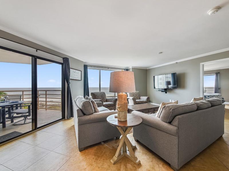 3433 Villamare - image 37
