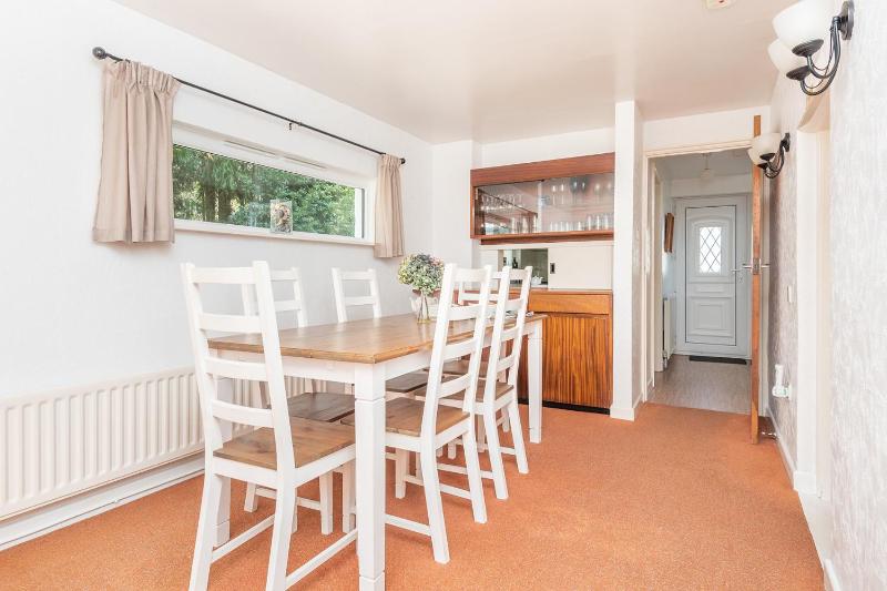 Croft Cottage Sleeps 6 - image 11