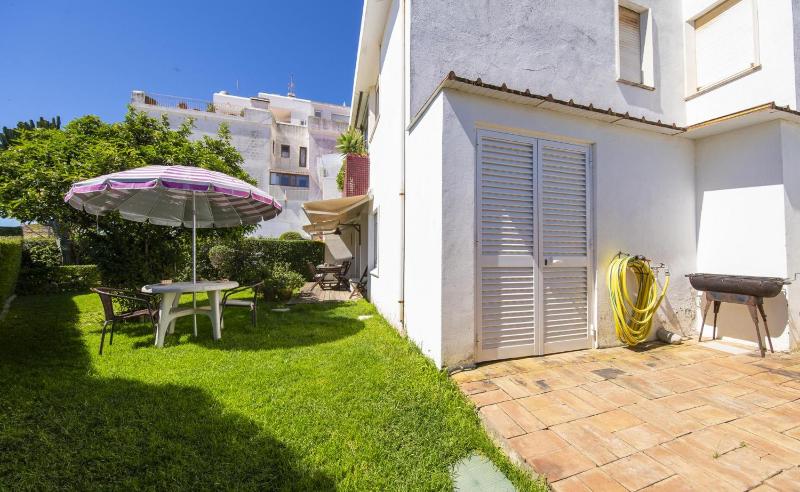 C12 - Sunshine Apartment in Luz - image 11