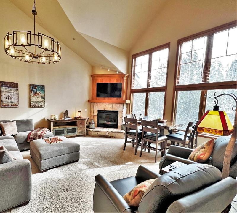 RB205 - River Bend 205 Liftside Condo - image 1