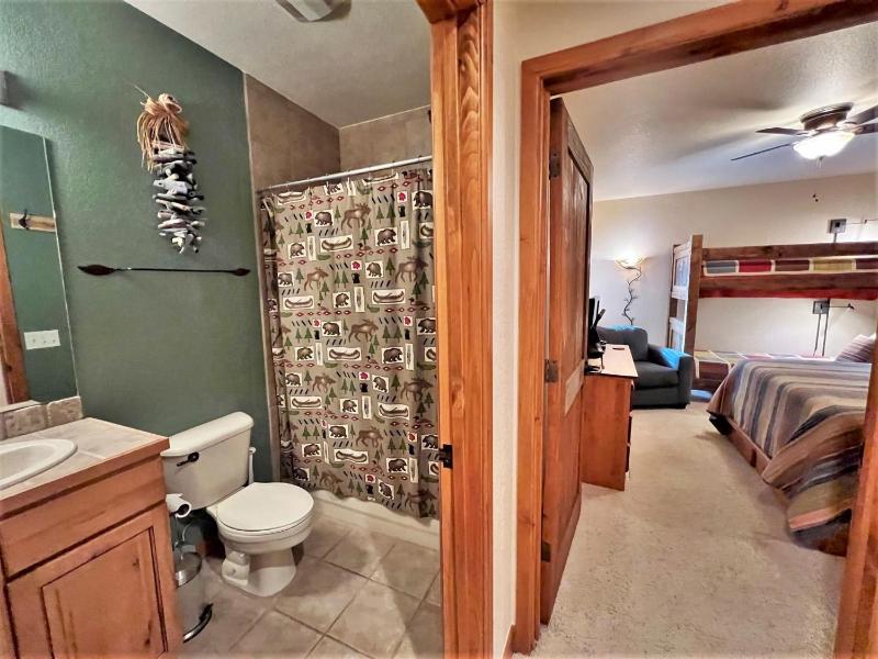 RB205 - River Bend 205 Liftside Condo - image 23