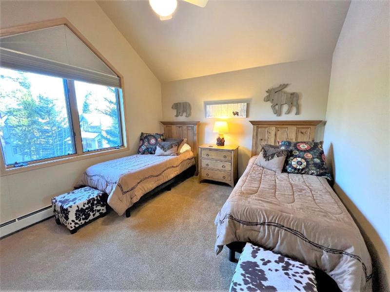 TP33 - Tall Pines Superchair Townhome - image 43