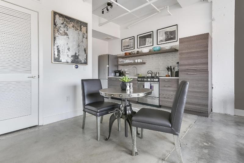 Jade Loft by Atlanta Luxury Rentals - image 6