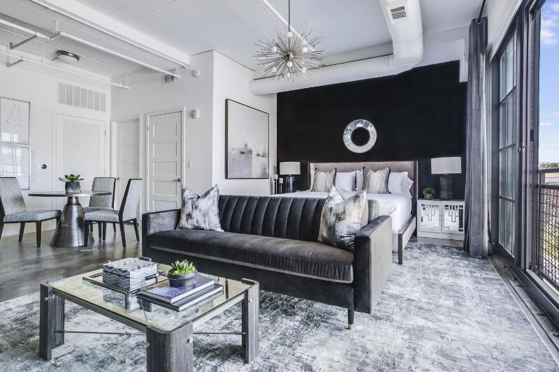 Heavenly Haven by Atlanta Luxury Rentals - image 4
