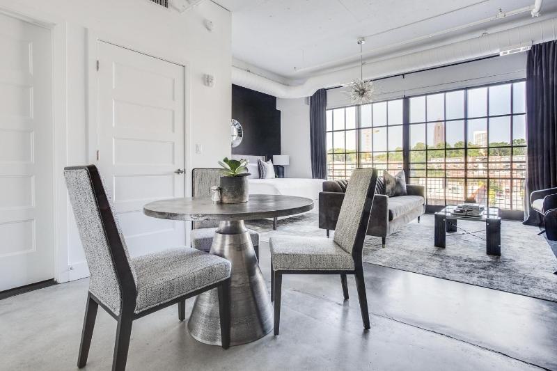 Heavenly Haven by Atlanta Luxury Rentals - image 3