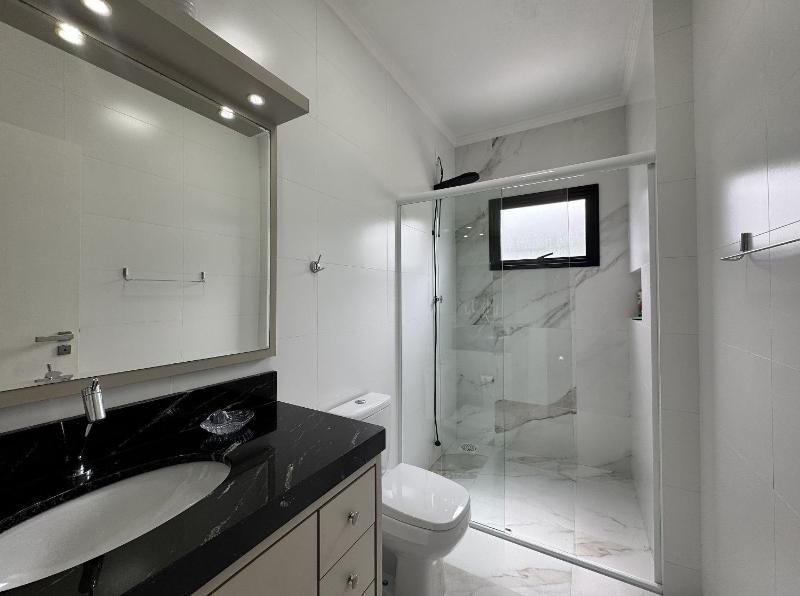 Casa das Seringueiras a 6 minutos da Praia de Palmas com 4 quartos - image 15