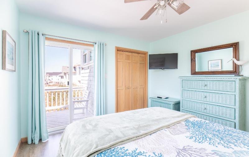 Whaler's Inn - Corolla Whalehead Ocean View Beach 320 Yds Pool Hot Tub Pets OK Flex Stays - image 19