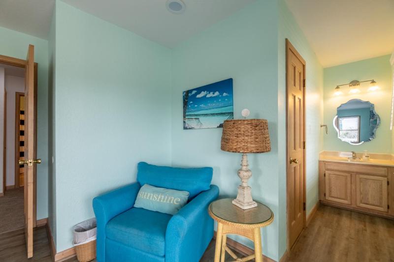 Whaler's Inn - Corolla Whalehead Ocean View Beach 320 Yds Pool Hot Tub Pets OK Flex Stays - image 17