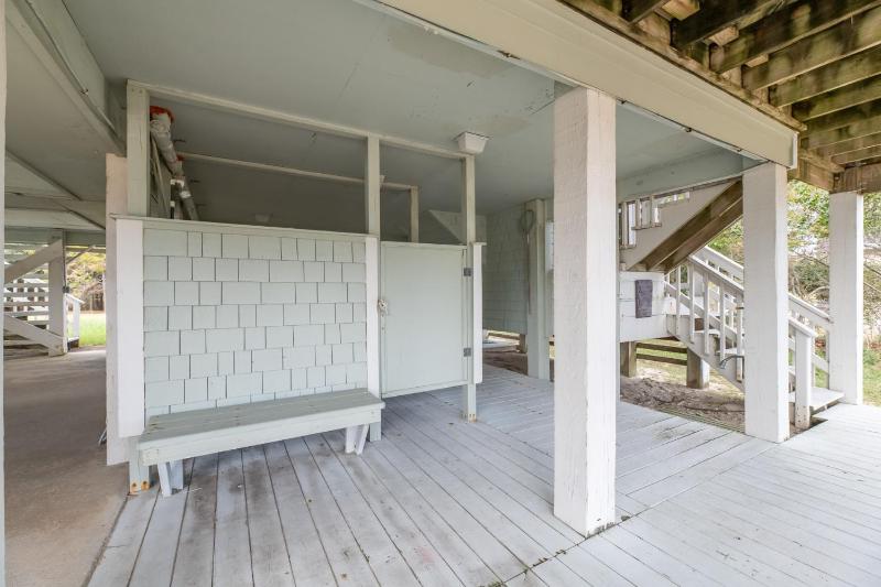Whaler's Inn - Corolla Whalehead Ocean View Beach 320 Yds Pool Hot Tub Pets OK Flex Stays - image 15