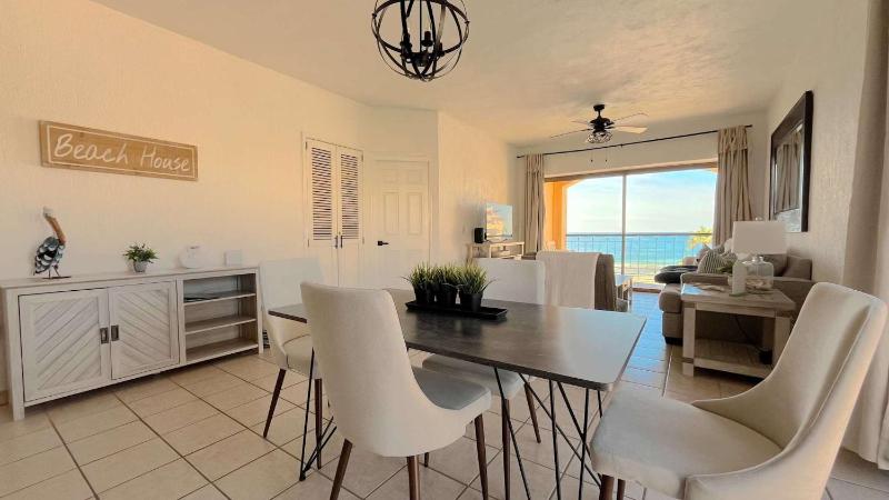 Comfy & Updated 4th Floor Condo Princesa E-401 - image 4