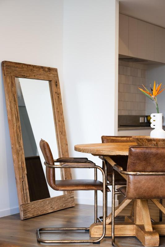 Byron Social on Jonson - Luxury Apartment in the Heart of Byron Bay Rooftop pool - image 11