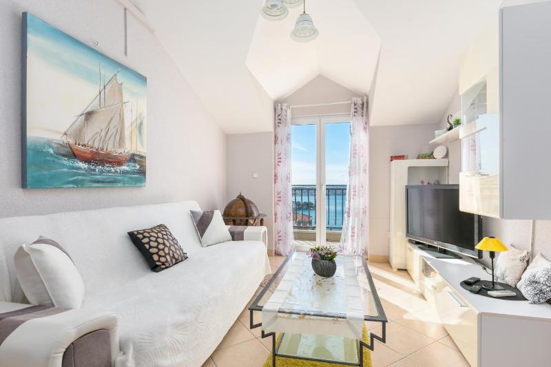 Apartments by the sea Trogir - 25303 - image 19