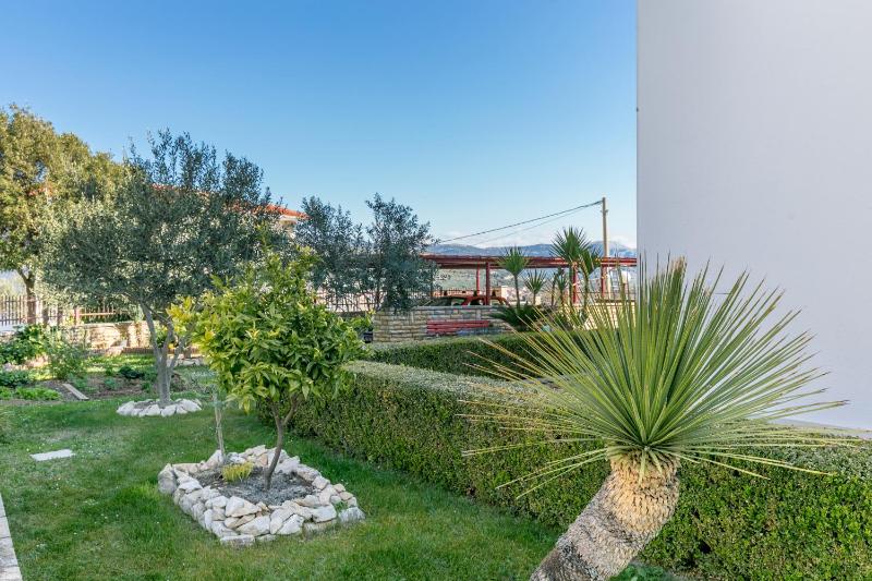Apartments by the sea Trogir - 25303 - image 21