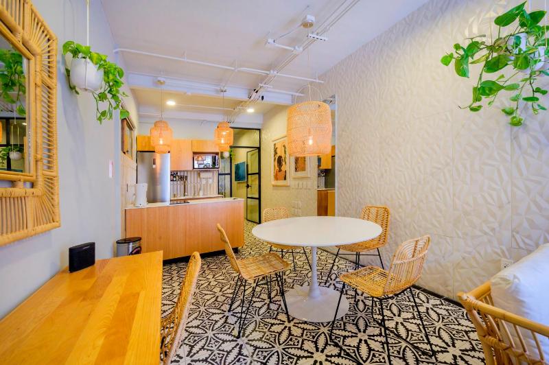INDEPENDENCIA 1 - Beautiful Apt Petfriendly - 1 Block to Zocalo - image 3