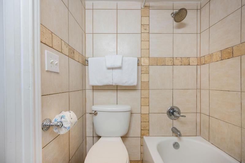 Surfside Shores 1804 - image 28