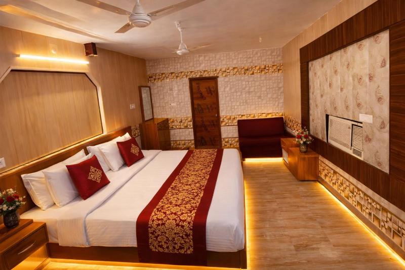 Tripathi's Rampath Inn Ayodhya - image 3