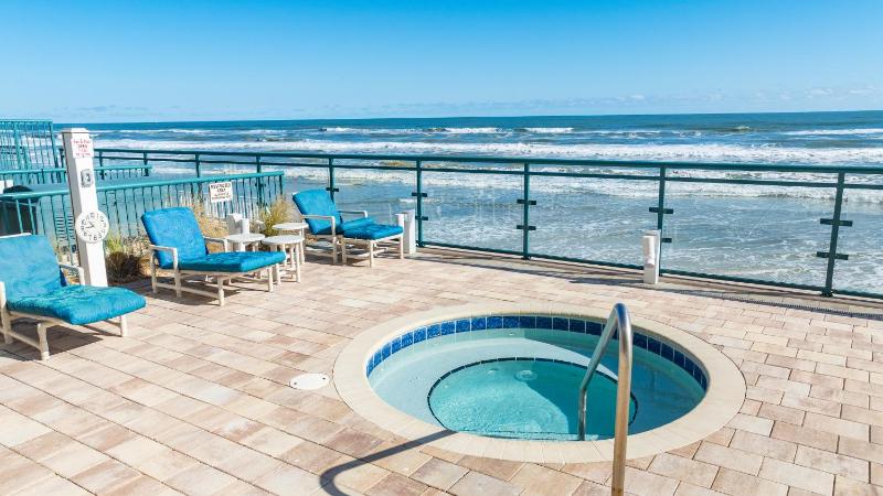 Tranquil Retreat at Dimucci Towers - image 10