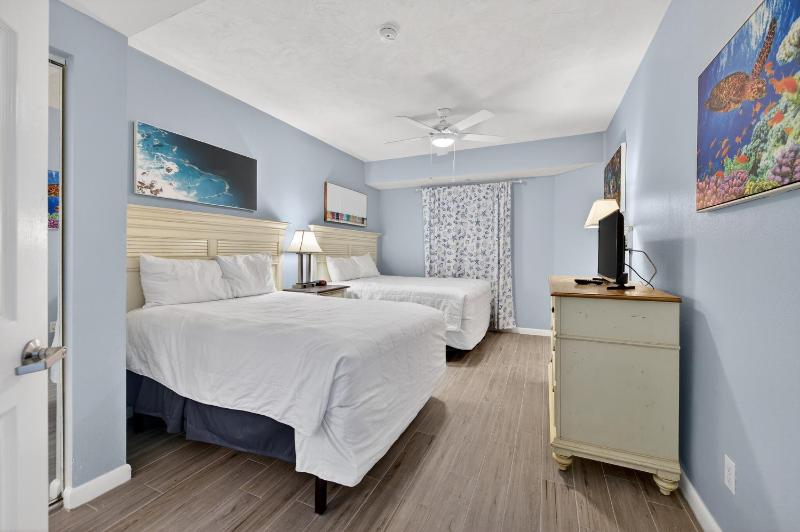 Saltwater Luxe at Ocean Walk - image 24