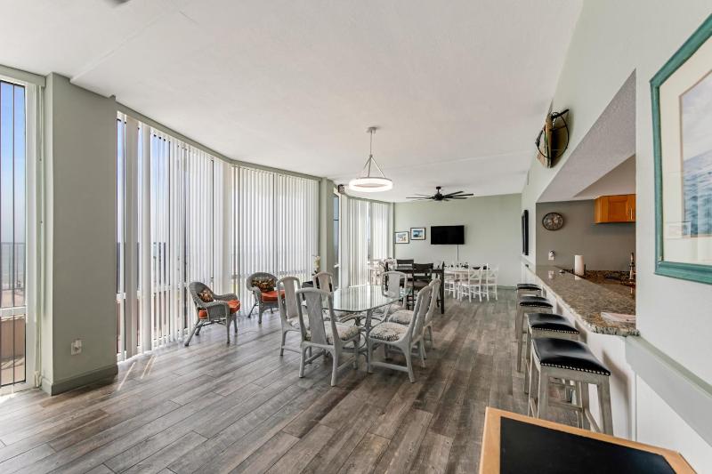 Coastal Daydream At White Surf - image 8