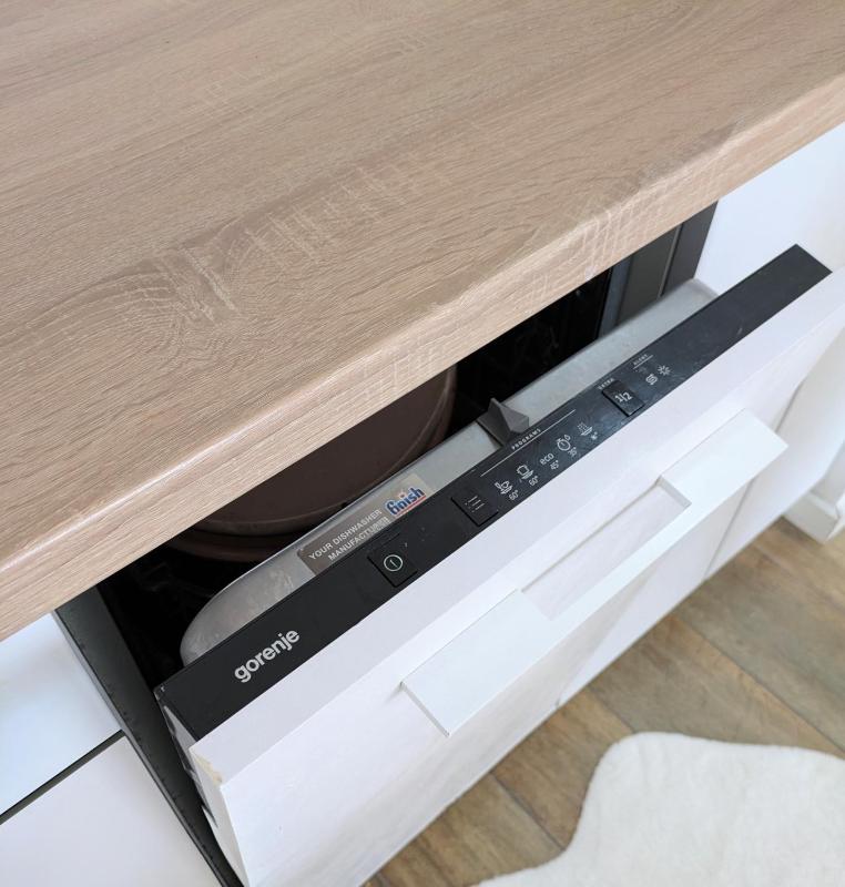 Hiona Apartment - image 11
