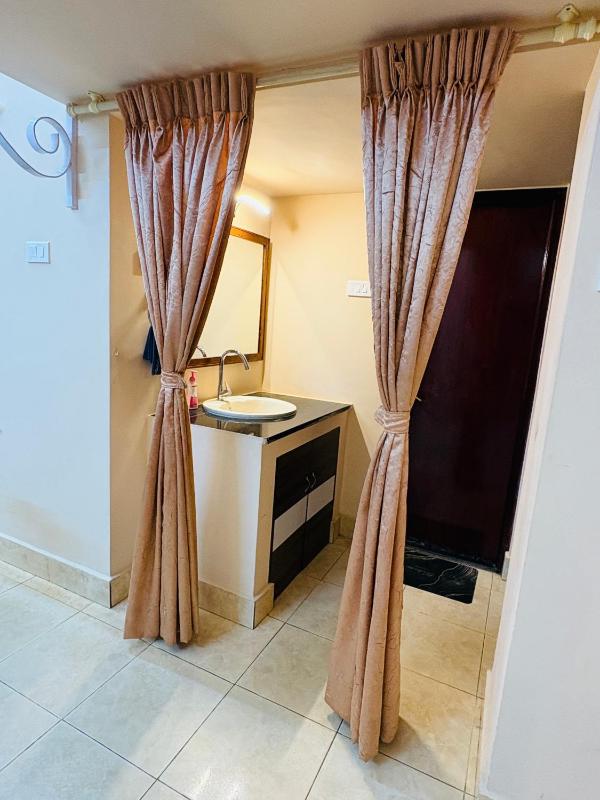 Rosewood 2 - 4BHK - image 25