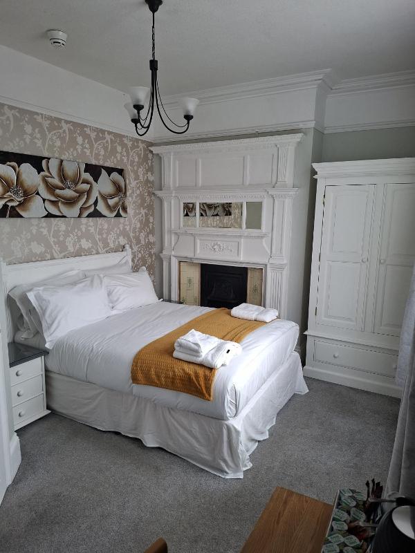 The Abbey Town House - image 5