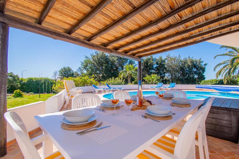 Casa Ryder - Short walk from Praia da Marinha - image 7